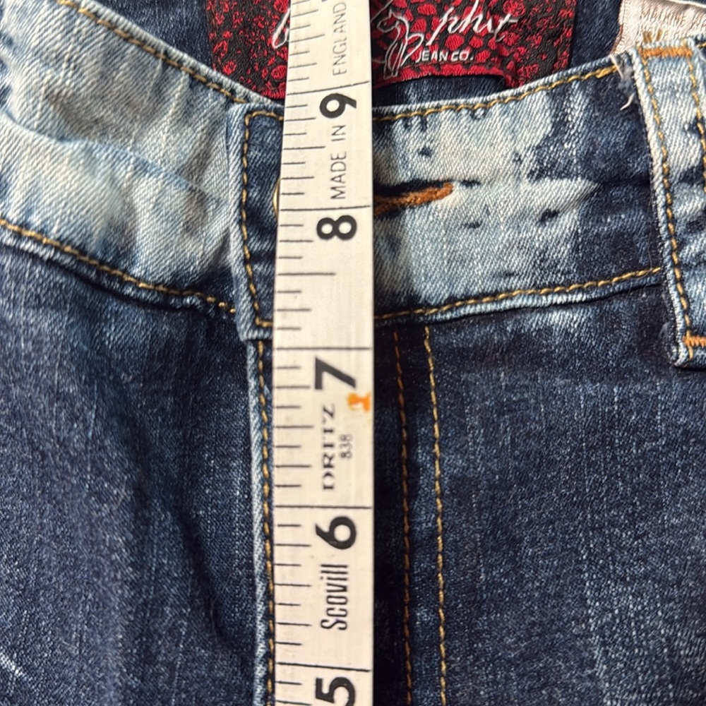 Baby Phat women, jeans, clean with no tears or stains - Picture 9 of 11